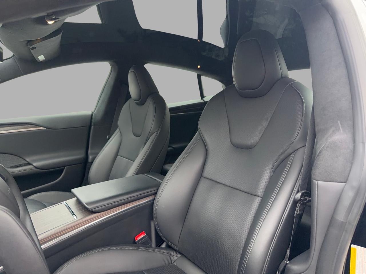 2023 Tesla Model S AWD Photo
