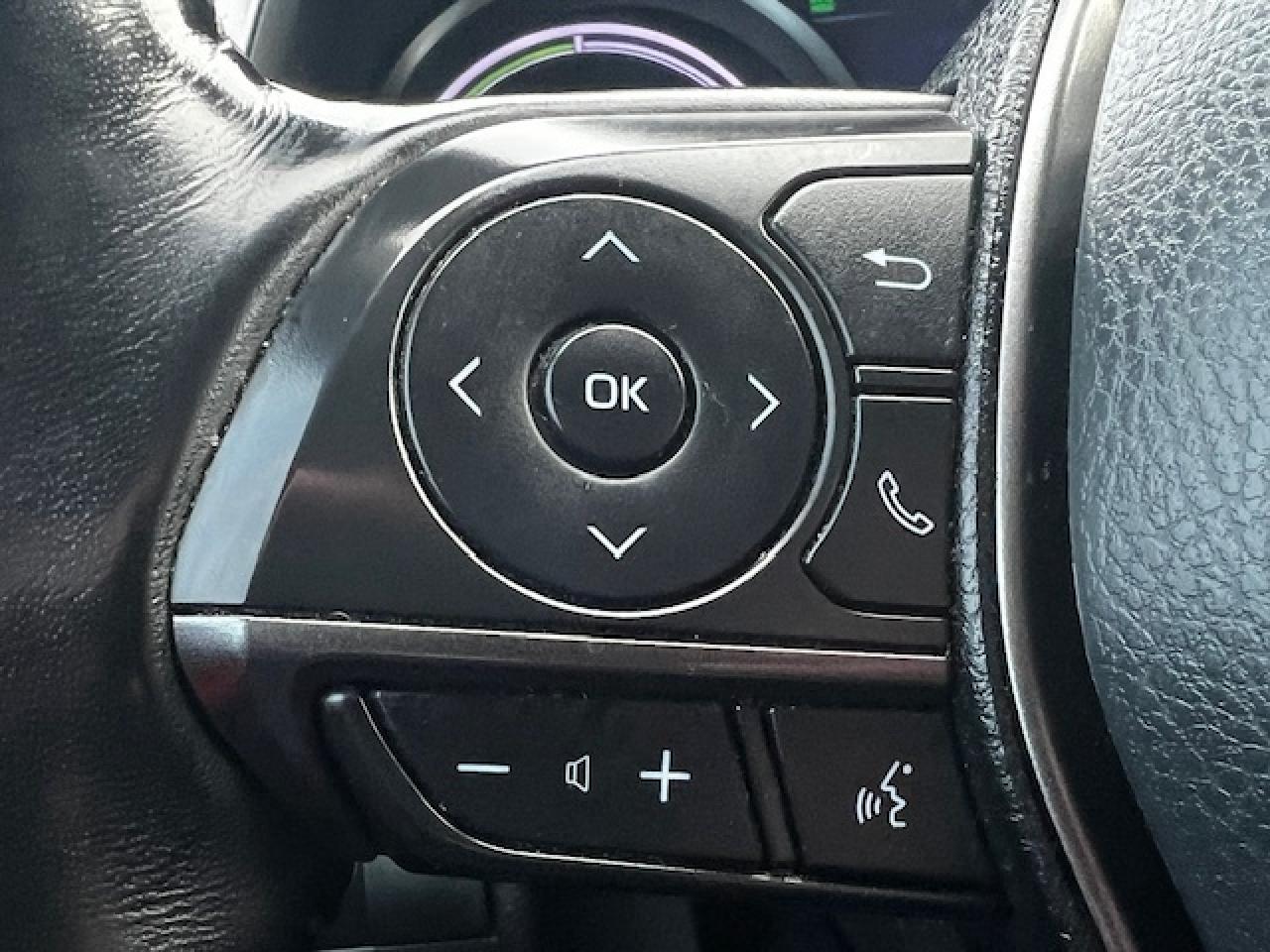 2021 Toyota Camry Hybrid XSE Auto Photo