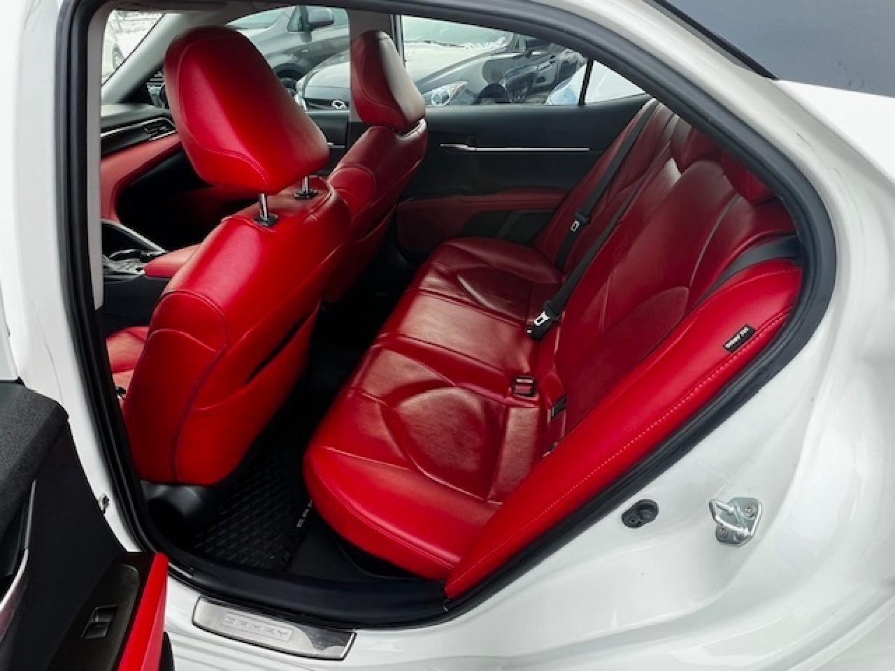 2021 Toyota Camry Hybrid XSE Auto Photo