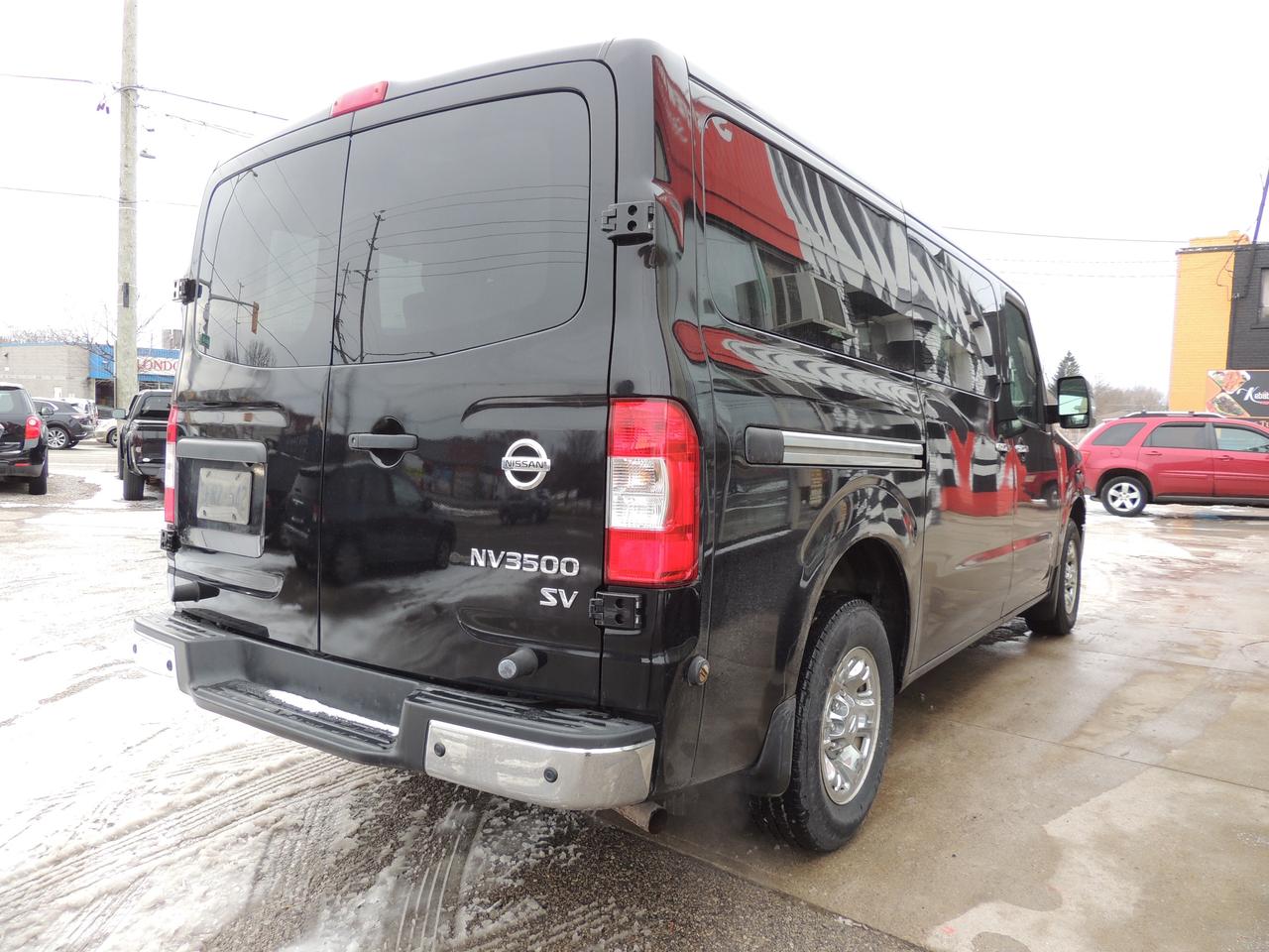 2018 Nissan NV 3500  Photo