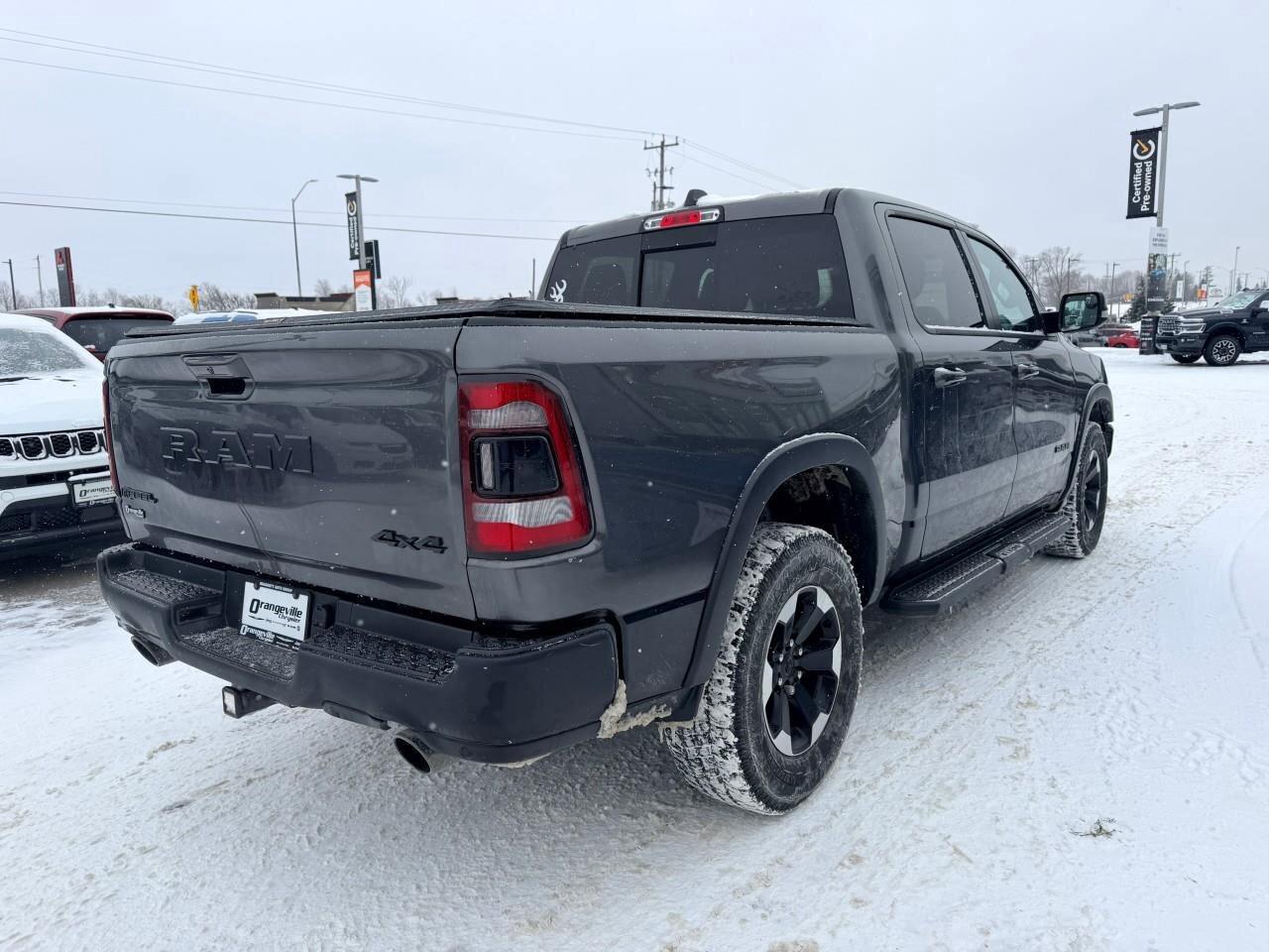 2022 RAM 1500 RebelREBEL, 5.7L HEMI V8, 4X4, CREW, ALLOYS, 1-OWN Photo