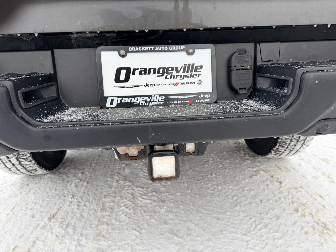 2022 RAM 1500 RebelREBEL, 5.7L HEMI V8, 4X4, CREW, ALLOYS, 1-OWN Photo