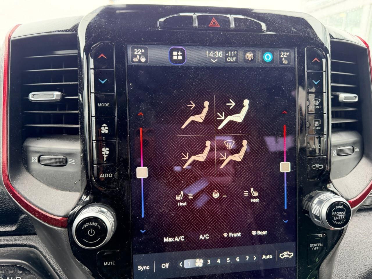 2022 RAM 1500 RebelREBEL, 5.7L HEMI V8, 4X4, CREW, ALLOYS, 1-OWN Photo