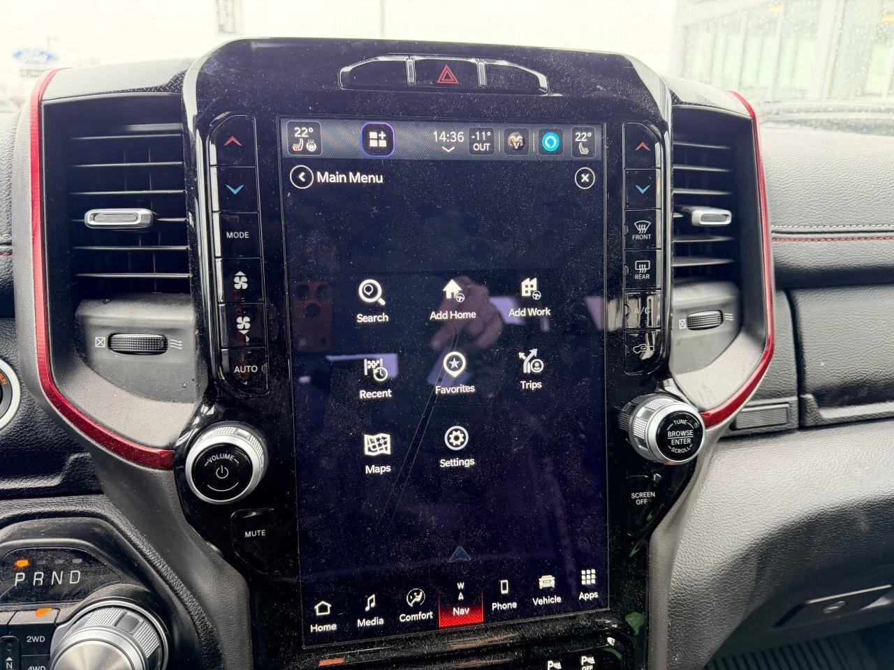 2022 RAM 1500 RebelREBEL, 5.7L HEMI V8, 4X4, CREW, ALLOYS, 1-OWN Photo