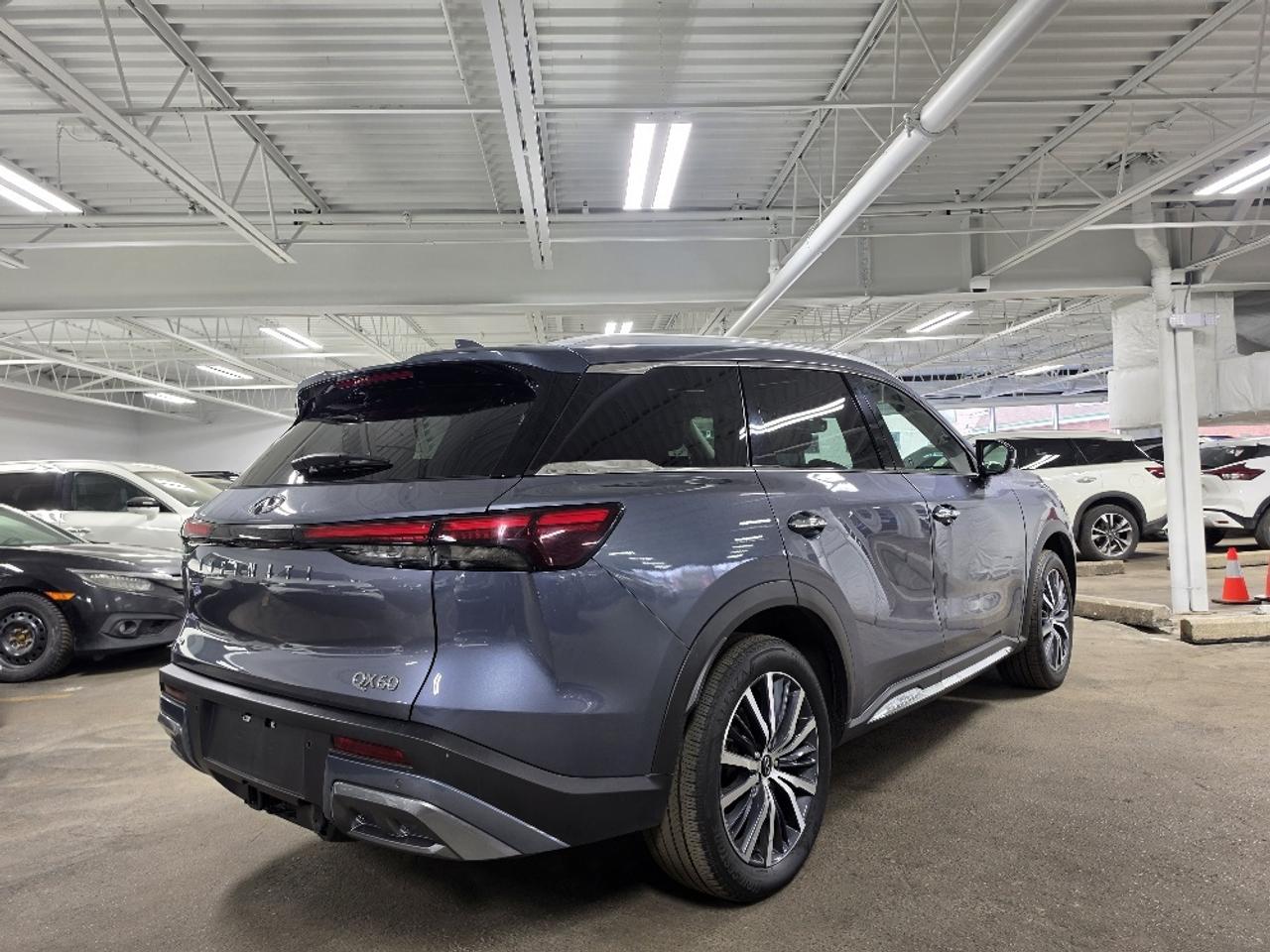 2024 Infiniti QX60 SENSORY, PRO-PILOT, HUD, BOSE, HITCH, MASSAGE SEAT Photo