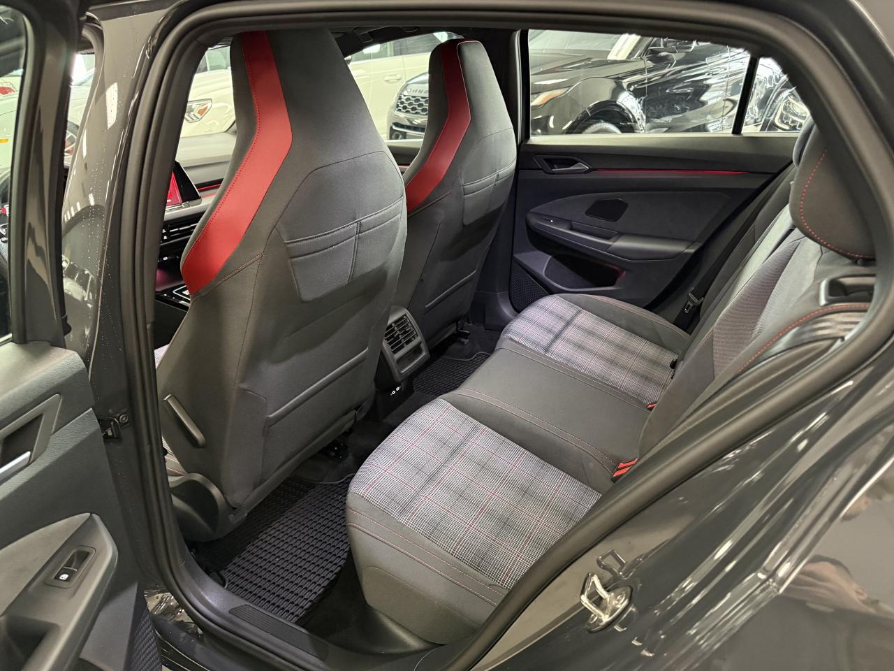 2023 Volkswagen Golf GTI 40th Anniversary Auto Photo