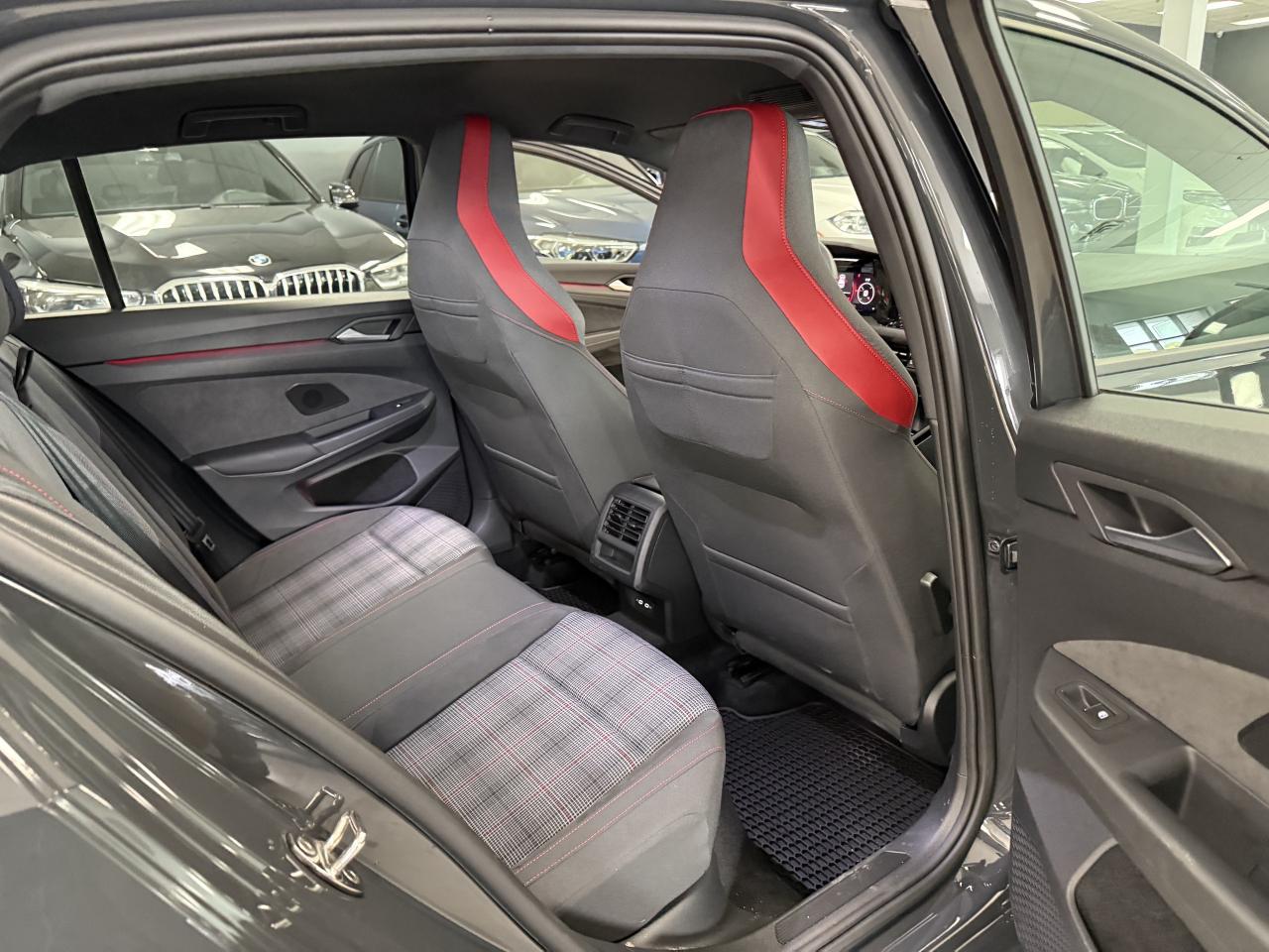 2023 Volkswagen Golf GTI 40th Anniversary Auto Photo