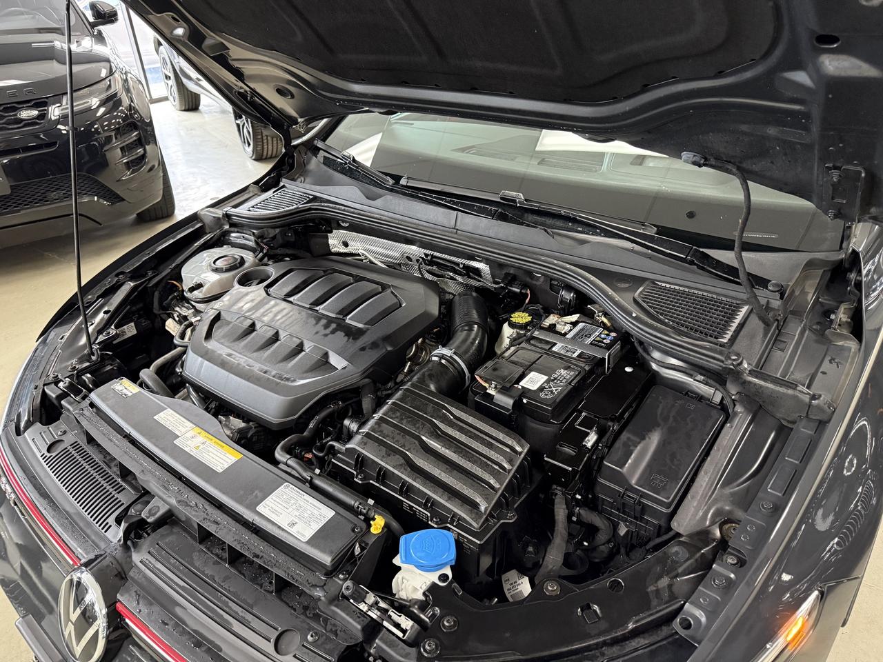 2023 Volkswagen Golf GTI 40th Anniversary Auto Photo