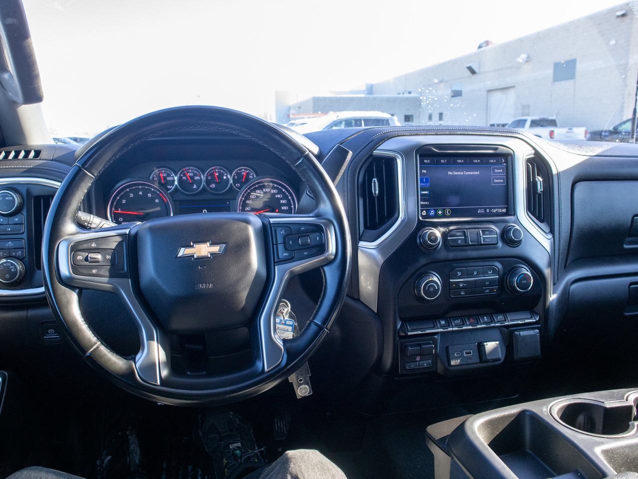 2023 Chevrolet SILVERADO 2500HD LT- 6.6L V8    Integrated Trailer Brake Controller Photo