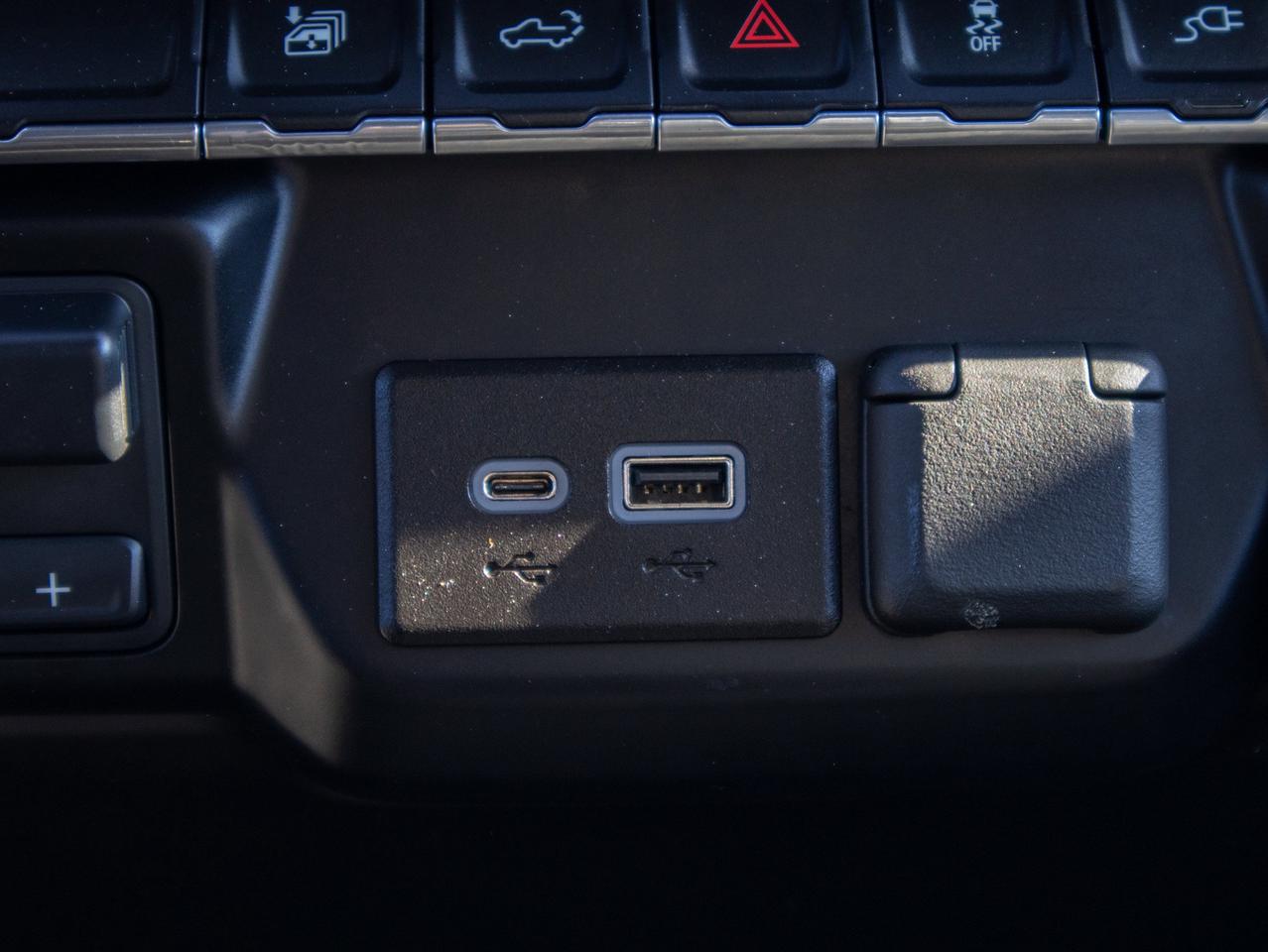 2023 Chevrolet SILVERADO 2500HD LT- 6.6L V8    Integrated Trailer Brake Controller Photo