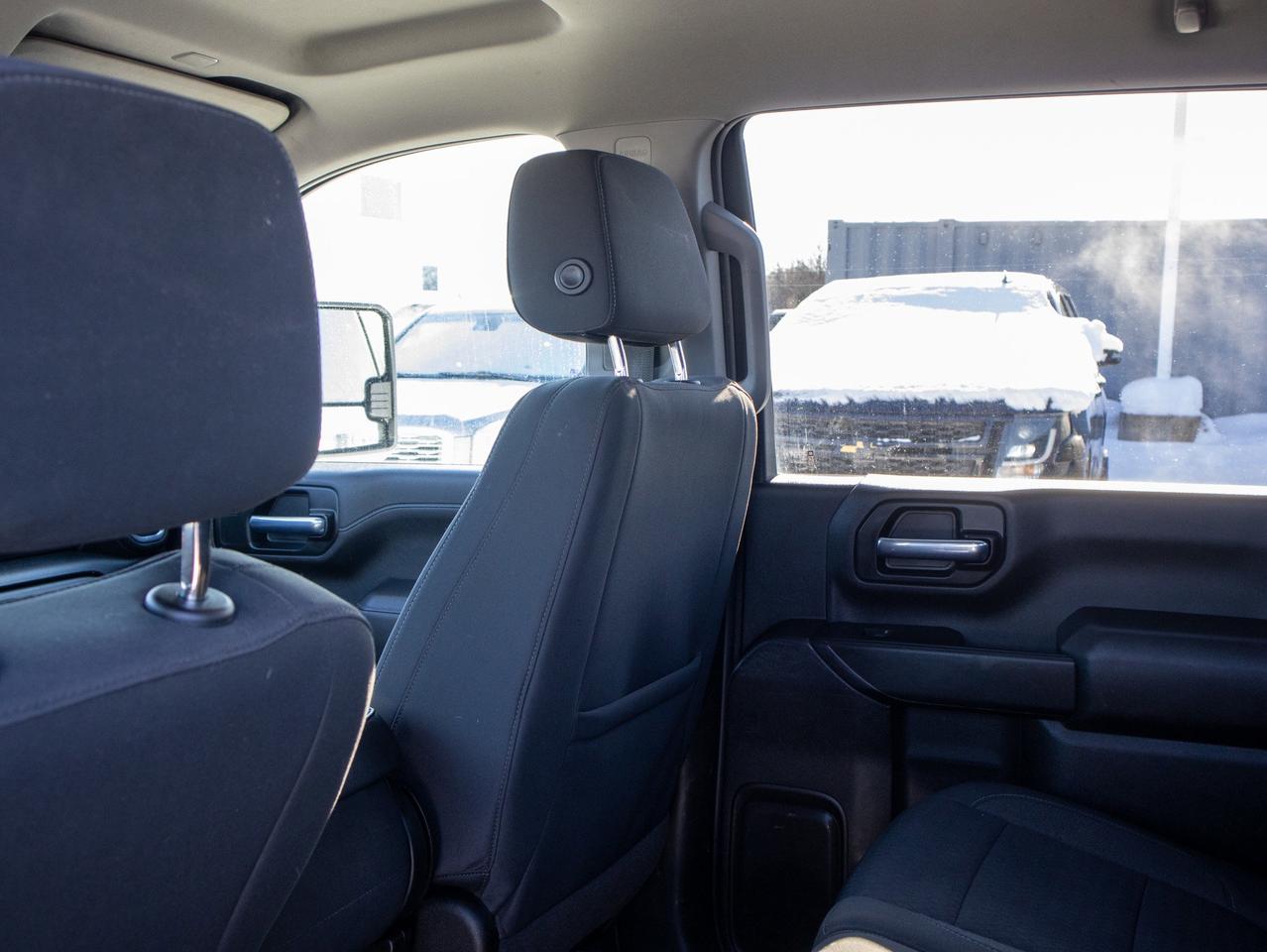 2023 Chevrolet SILVERADO 2500HD LT- 6.6L V8    Integrated Trailer Brake Controller Photo