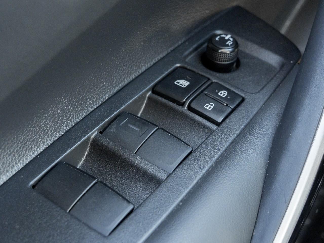 2021 Toyota Corolla Hybrid Base w/Li Battery 4dr Sedan Photo