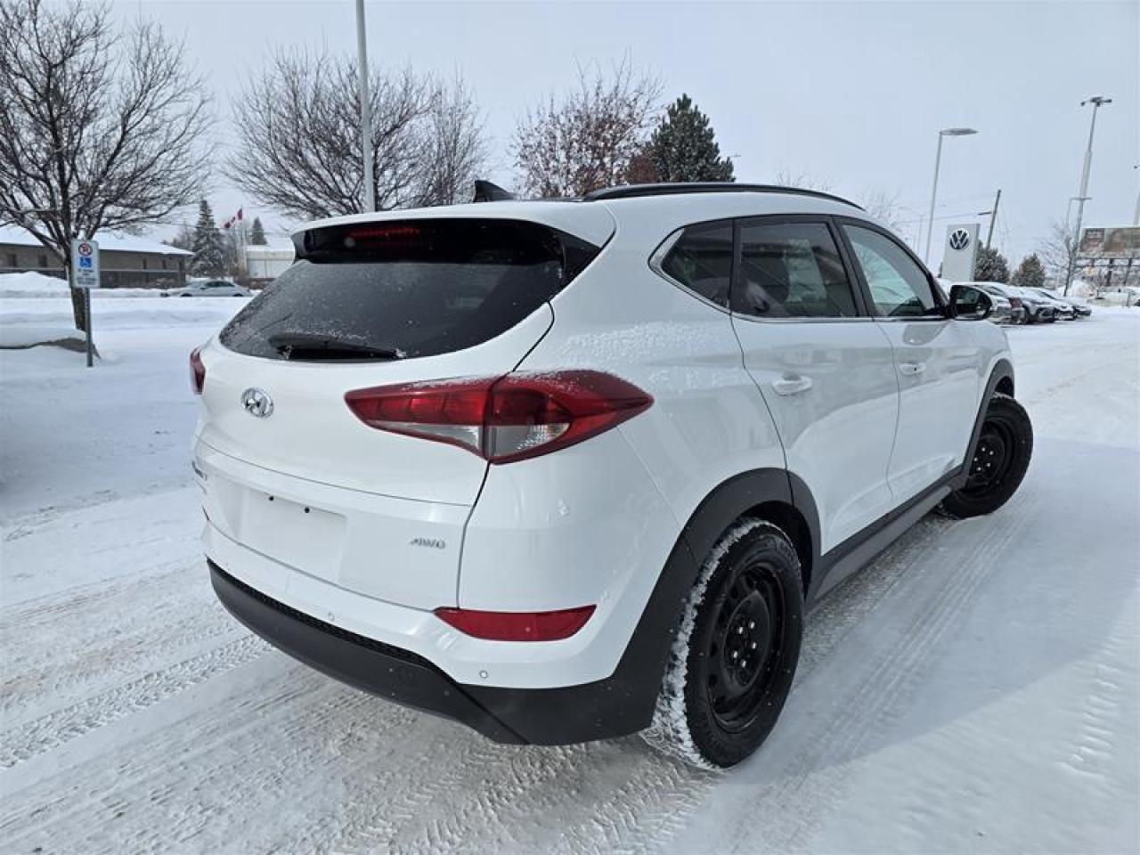 2017 Hyundai Tucson AWD 1.6T Limited W/Winter wheel pkg Photo