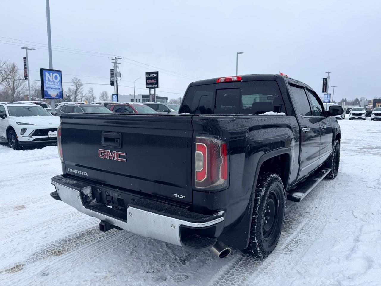 2018 GMC Sierra 1500 SLTSLT, 5.3L V8, 4X4, ALLOYS, LEATHER, BOSE, CERTF Photo