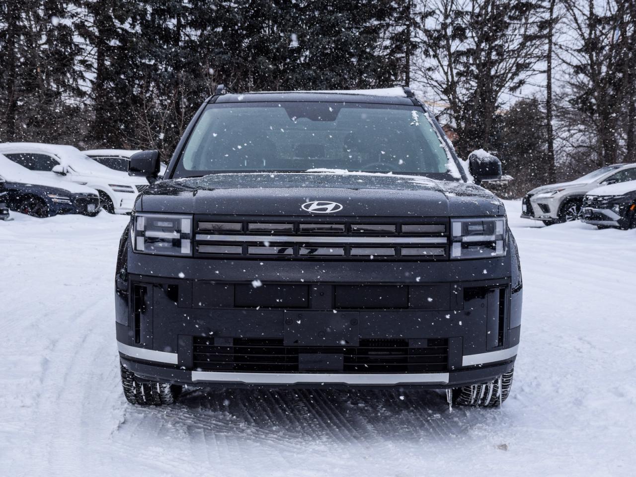 2024 Hyundai Santa Fe 2.5T AWD   1owner, No Accidents, Mint Condition Photo2