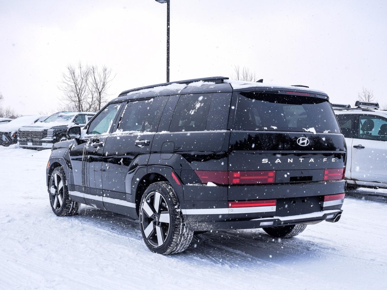 2024 Hyundai Santa Fe 2.5T AWD   1owner, No Accidents, Mint Condition Photo