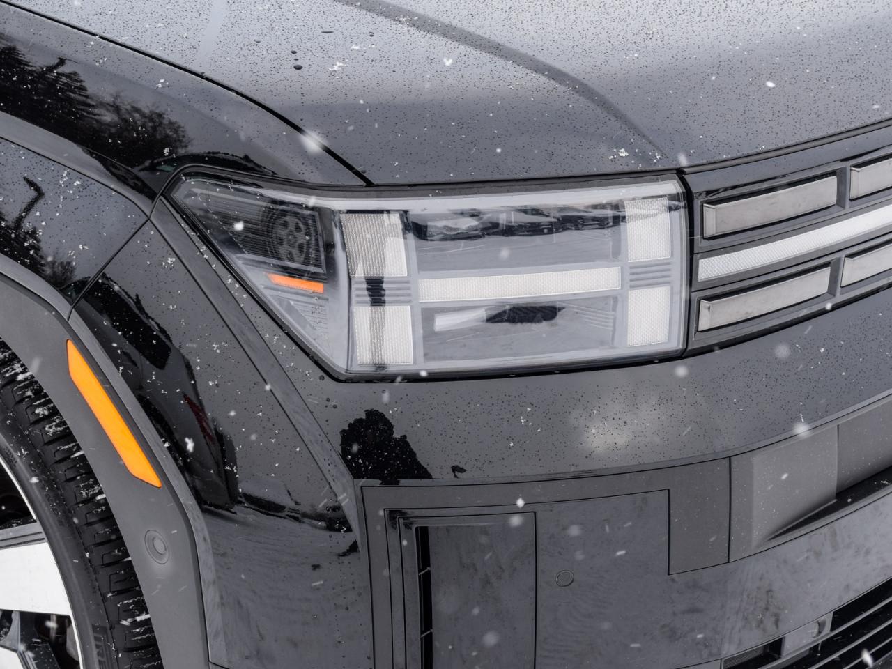 2024 Hyundai Santa Fe 2.5T AWD   1owner, No Accidents, Mint Condition Photo