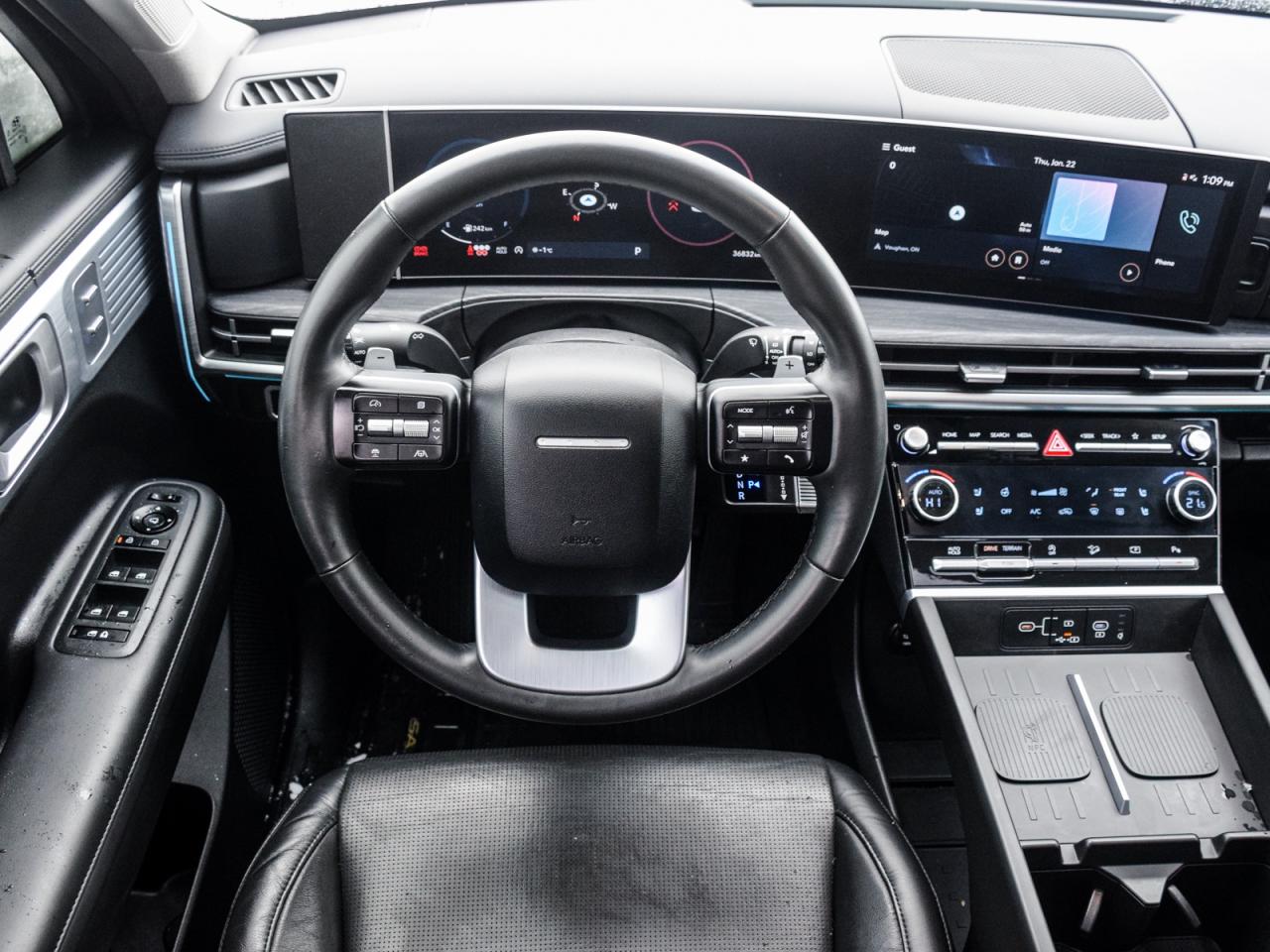 2024 Hyundai Santa Fe 2.5T AWD   1owner, No Accidents, Mint Condition Photo