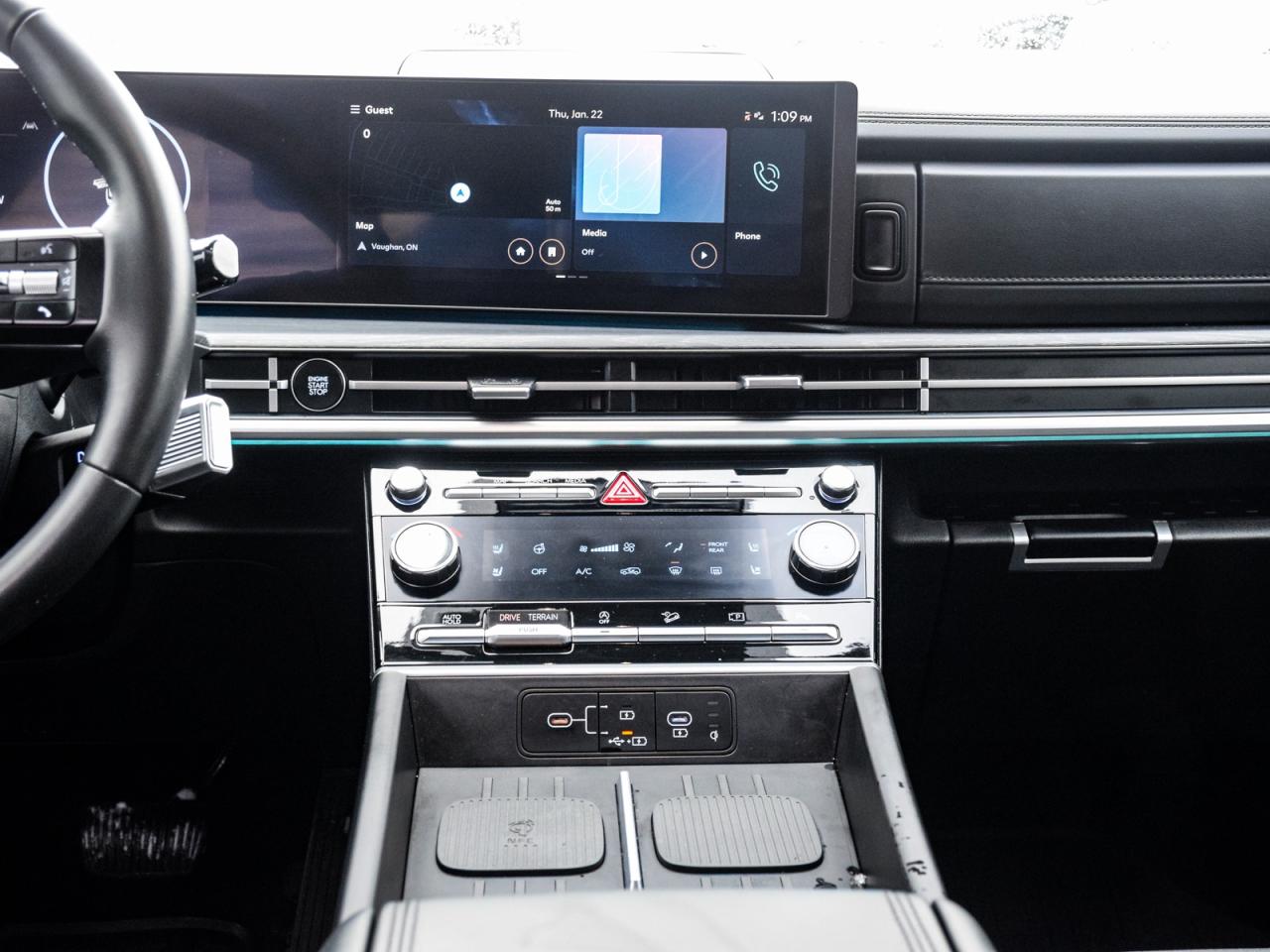 2024 Hyundai Santa Fe 2.5T AWD   1owner, No Accidents, Mint Condition Photo