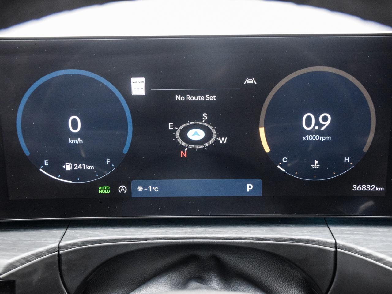 2024 Hyundai Santa Fe 2.5T AWD   1owner, No Accidents, Mint Condition Photo