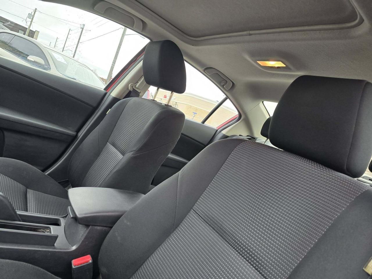 2013 Mazda MAZDA3 4dr Sdn Auto GS-SKY Photo