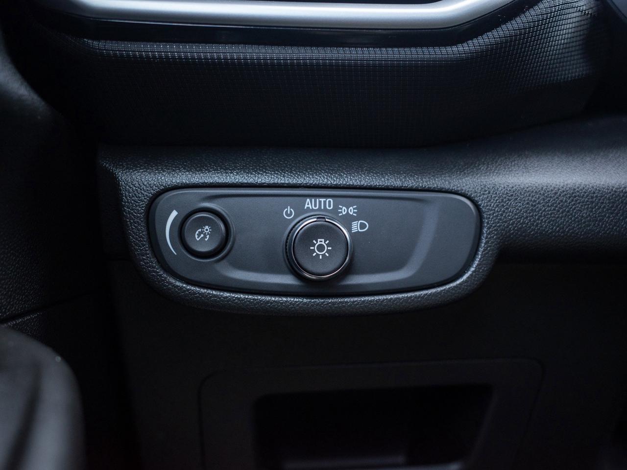 2023 Chevrolet TrailBlazer LS - 7-Inch Infotainment Touchscreen Photo