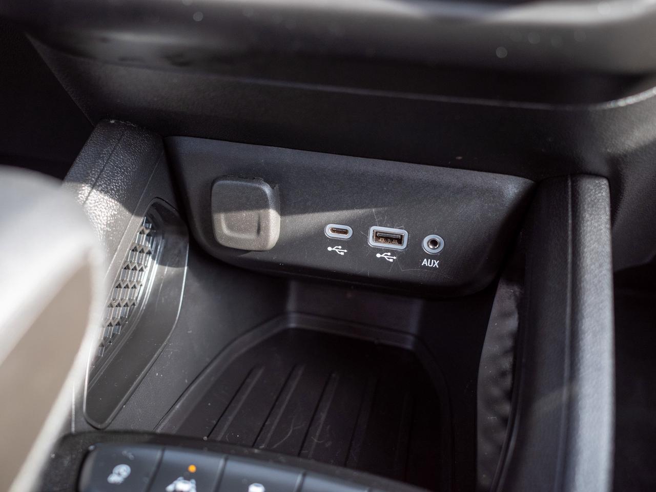 2023 Chevrolet TrailBlazer LS - 7-Inch Infotainment Touchscreen Photo