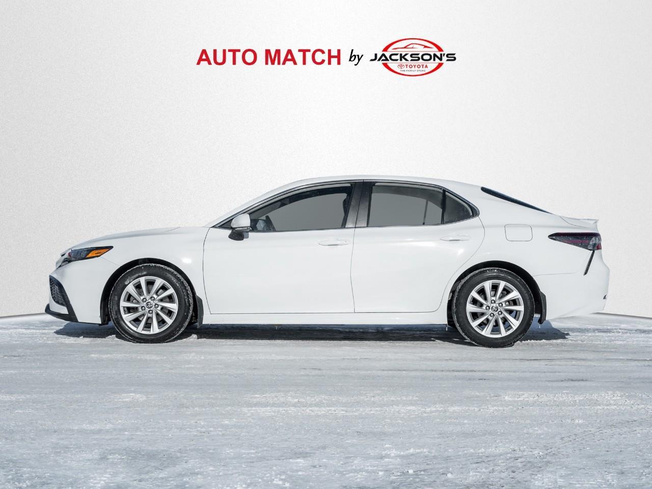 2022 Toyota Camry SE 4dr All-Wheel Drive Sedan Photo