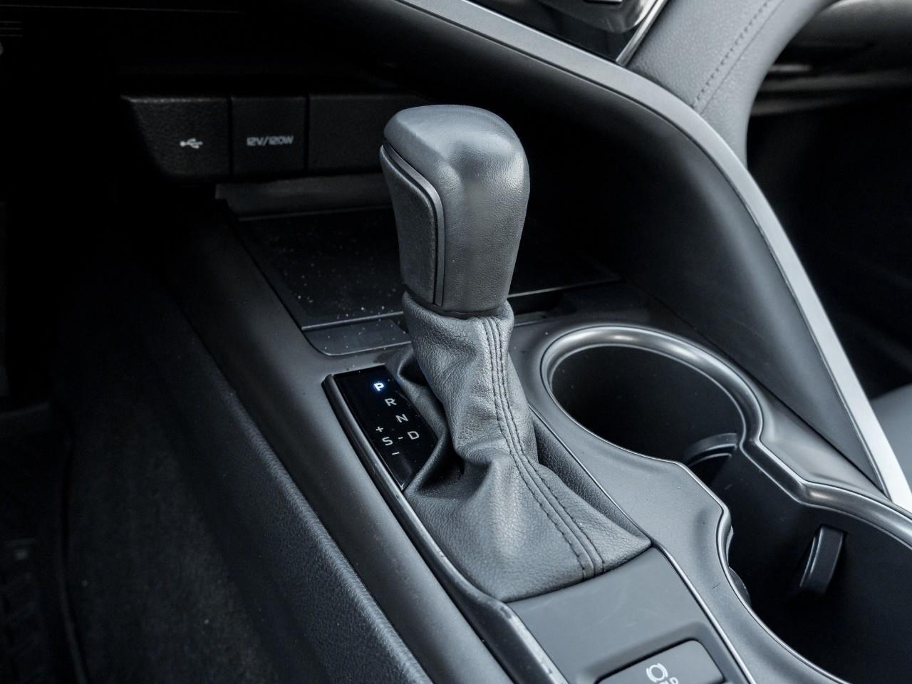 2022 Toyota Camry SE 4dr All-Wheel Drive Sedan Photo