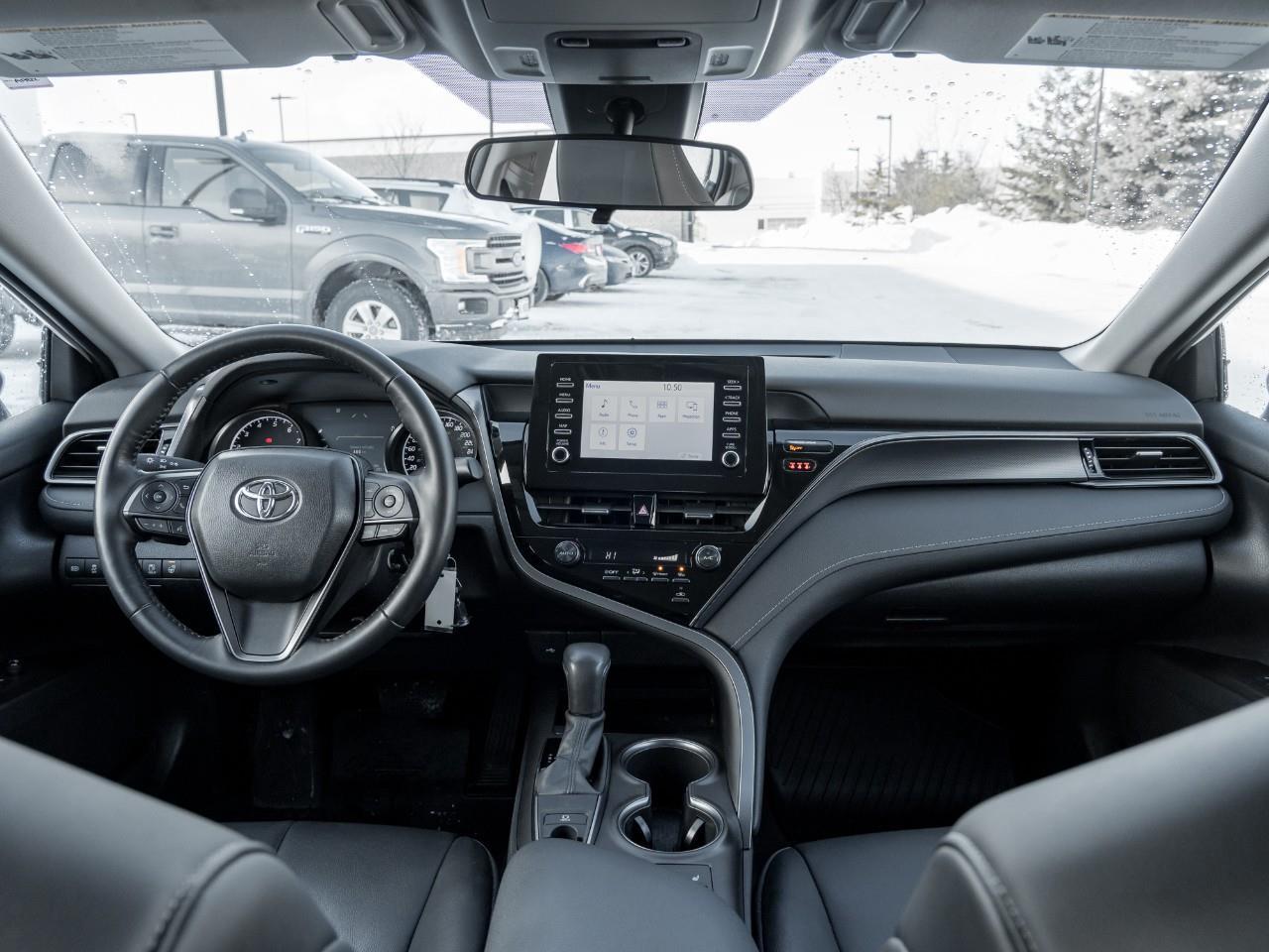 2022 Toyota Camry SE 4dr All-Wheel Drive Sedan Photo