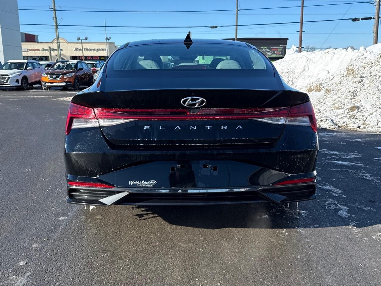 2021 Hyundai Elantra SEL   LEATHER   SUNROOF Photo4