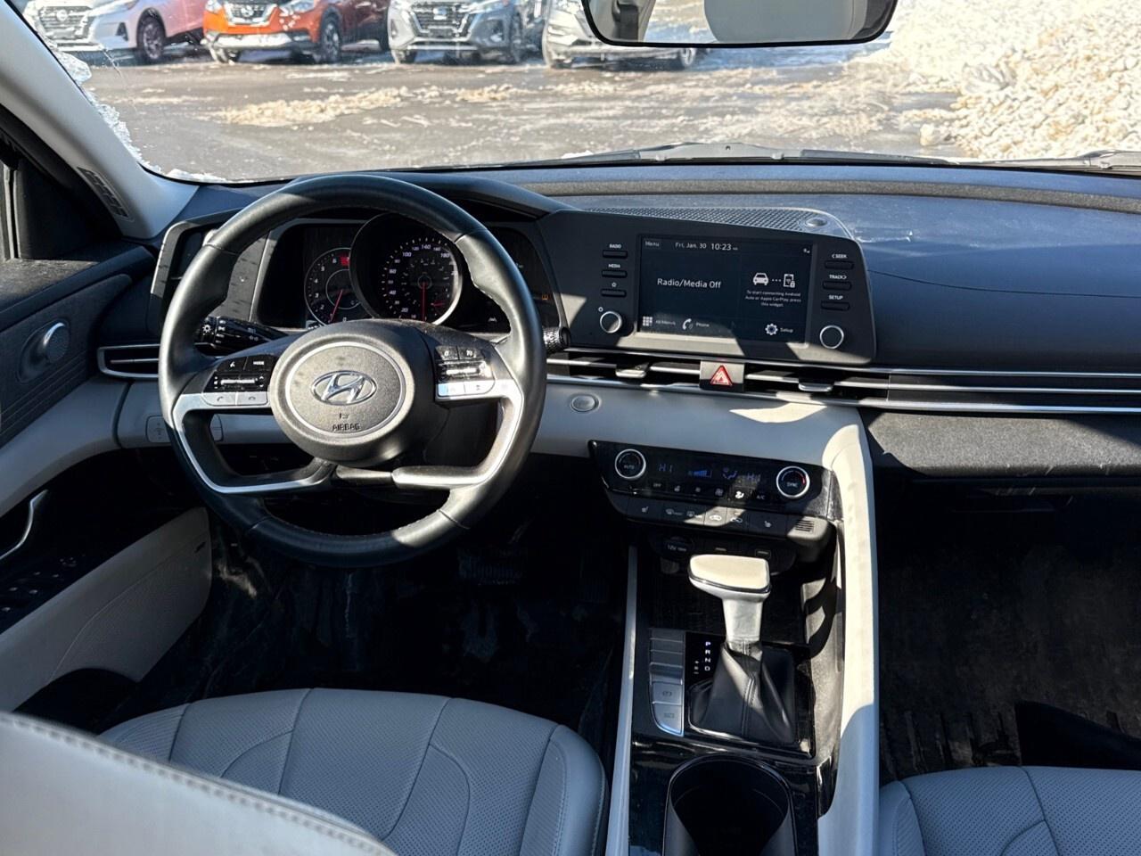 2021 Hyundai Elantra SEL   LEATHER   SUNROOF Photo