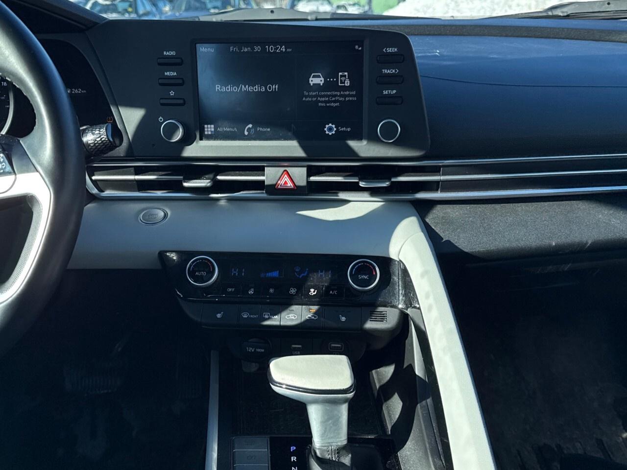 2021 Hyundai Elantra SEL   LEATHER   SUNROOF Photo