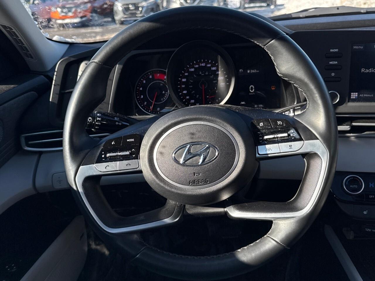 2021 Hyundai Elantra SEL   LEATHER   SUNROOF Photo