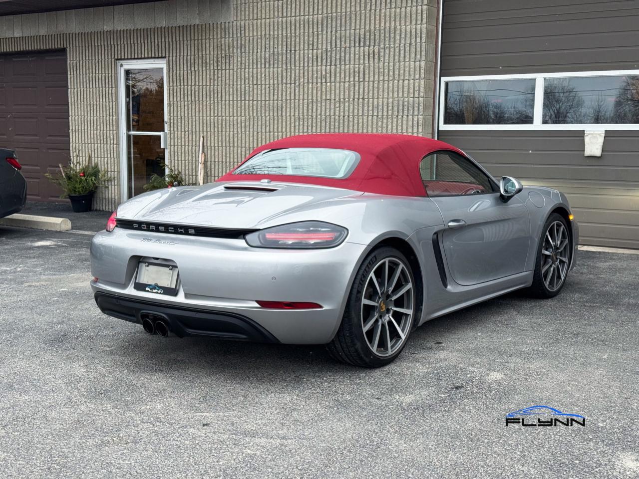2017 Porsche Boxster - Service Records Photo
