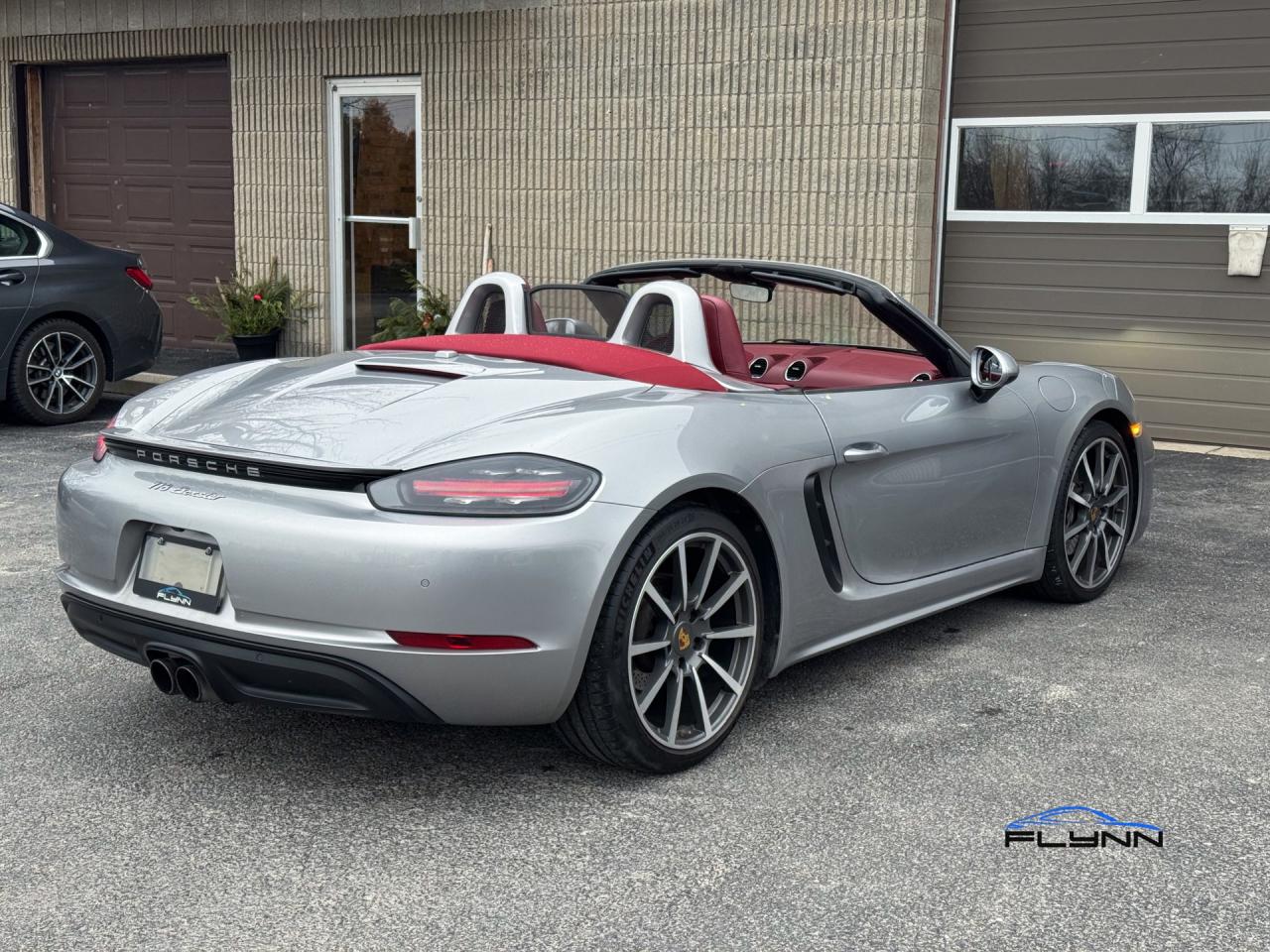 2017 Porsche Boxster - Service Records Photo