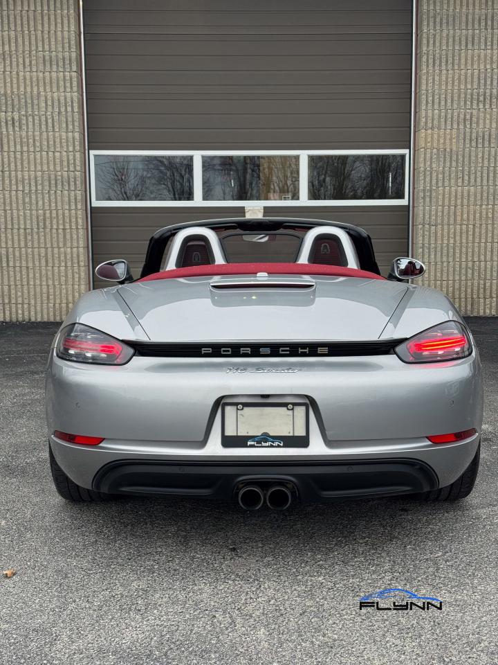 2017 Porsche Boxster - Service Records Photo