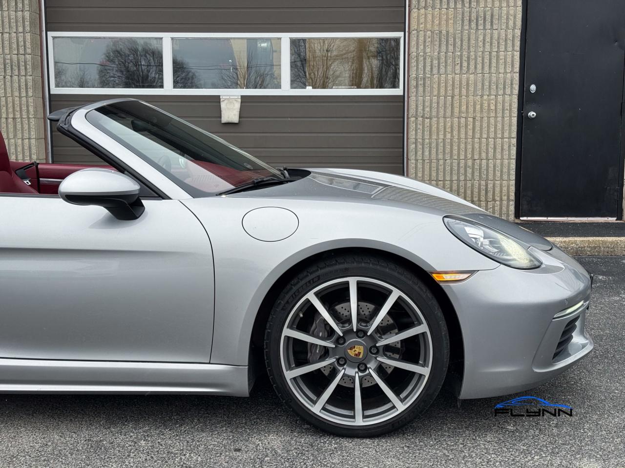 2017 Porsche Boxster - Service Records Photo