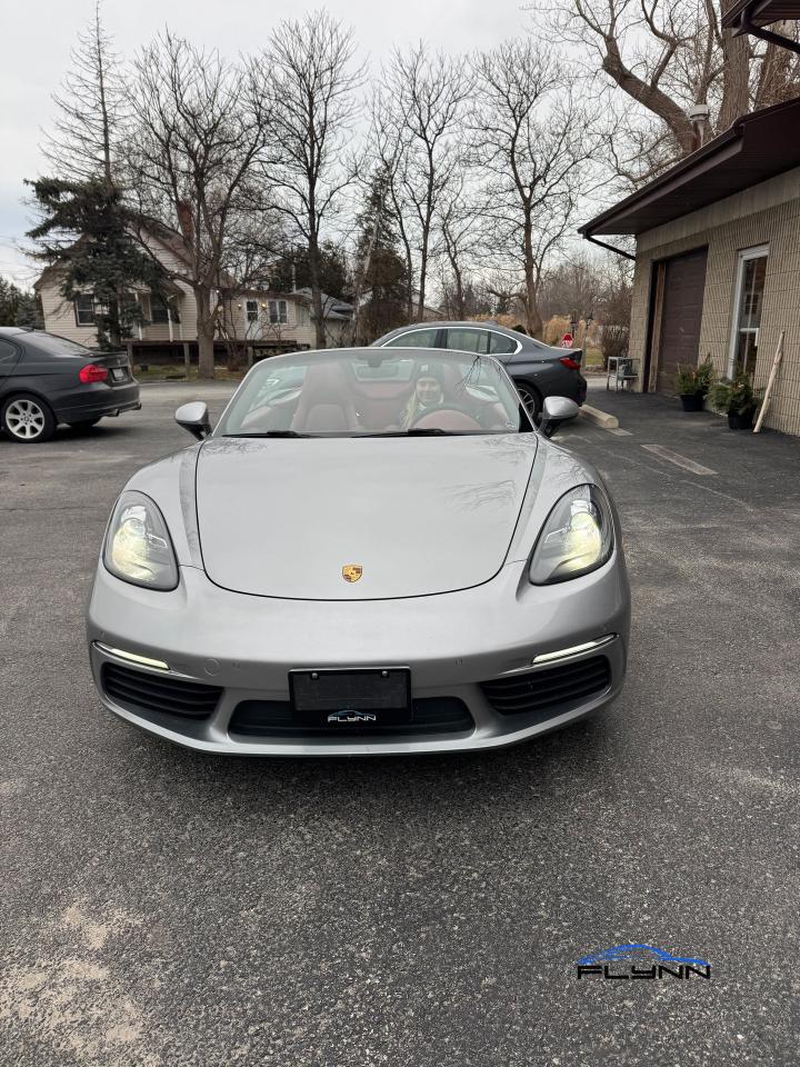 2017 Porsche Boxster - Service Records Photo