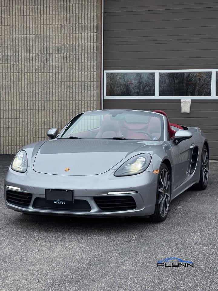 2017 Porsche Boxster - Service Records Photo