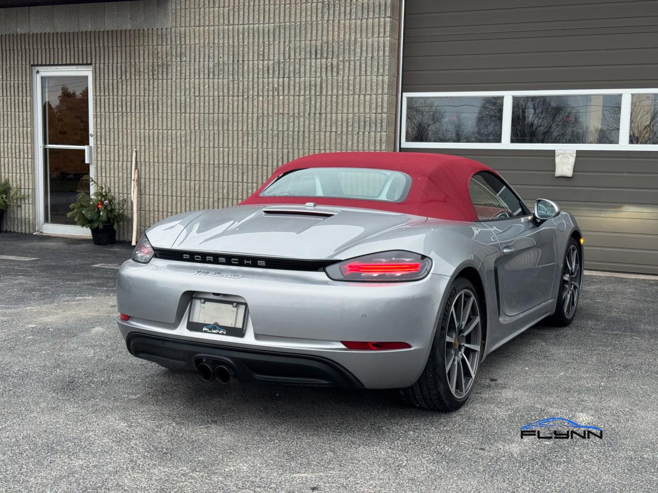 2017 Porsche Boxster - Service Records Photo