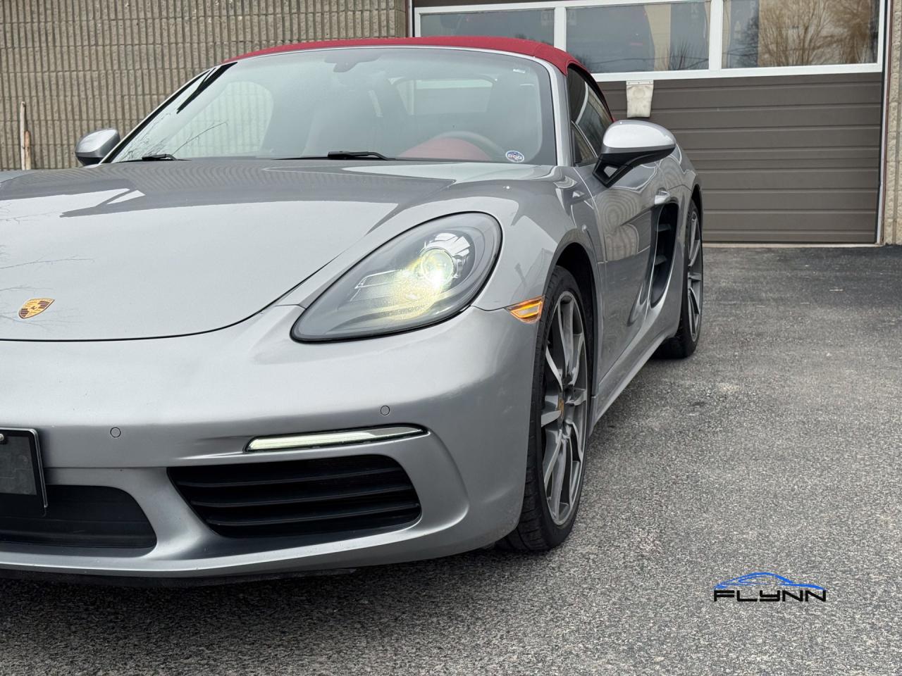 2017 Porsche Boxster - Service Records Photo