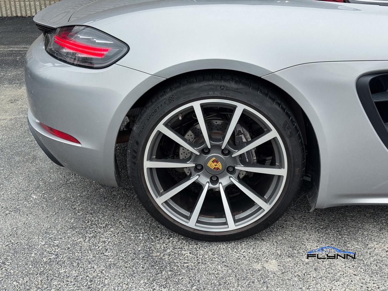 2017 Porsche Boxster - Service Records Photo