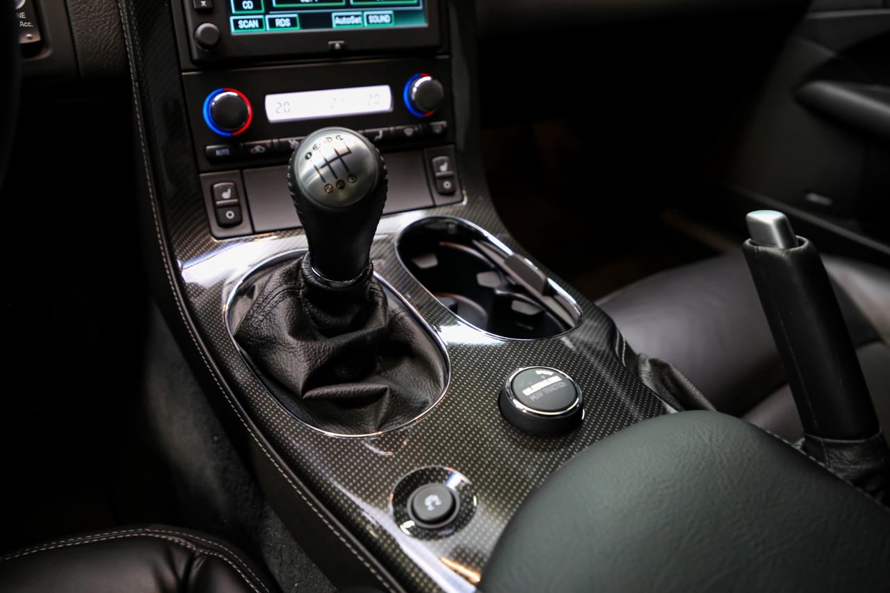 2010 Chevrolet Corvette ZR1 w/3ZR 638HP 6.2L LS9  CARBONCERAMIC HUD LOWKMS Photo