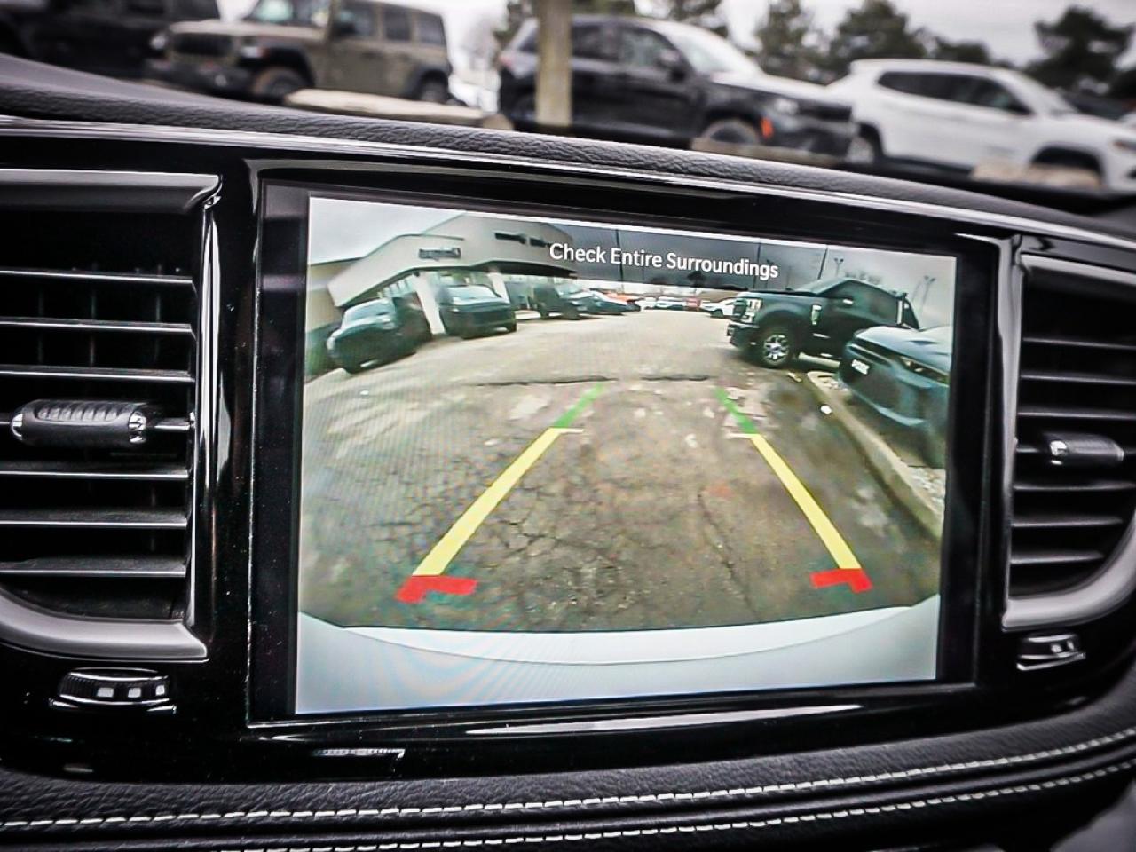 2024 Chrysler Pacifica  Photo