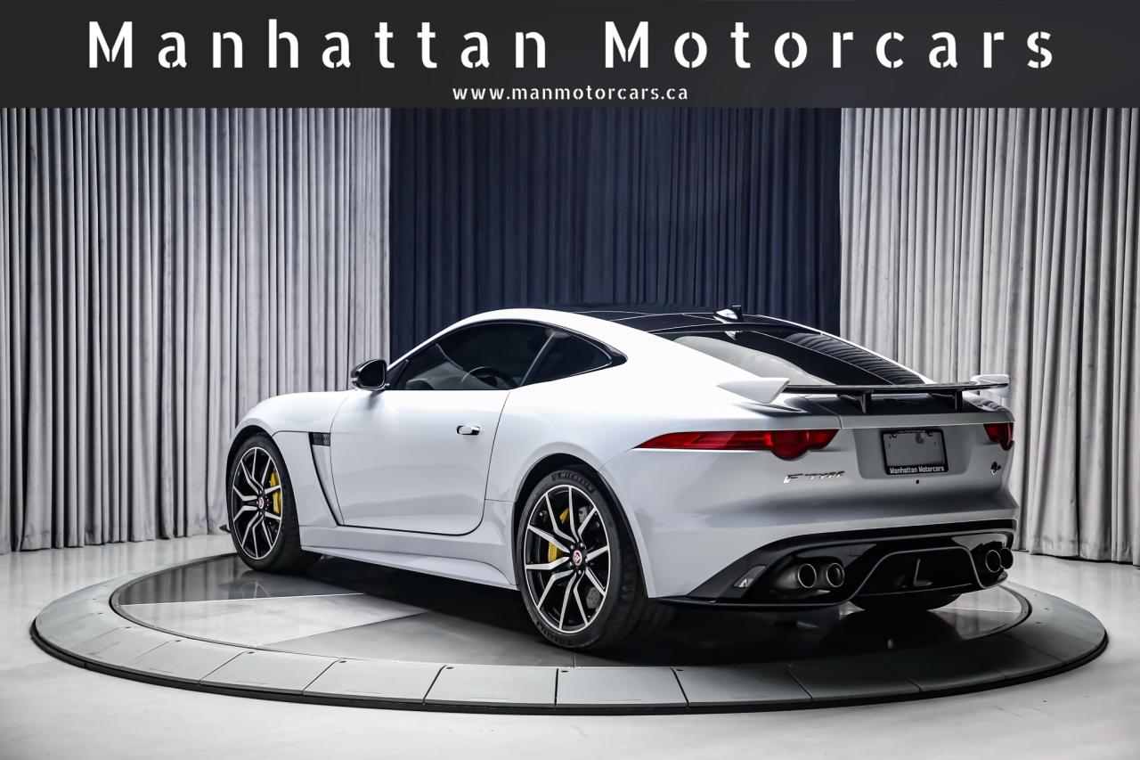 2017 Jaguar F-Type SVR AWD V8 SC 575HP CARBONCERAMIC NOACCIDNT 1OWNER Photo