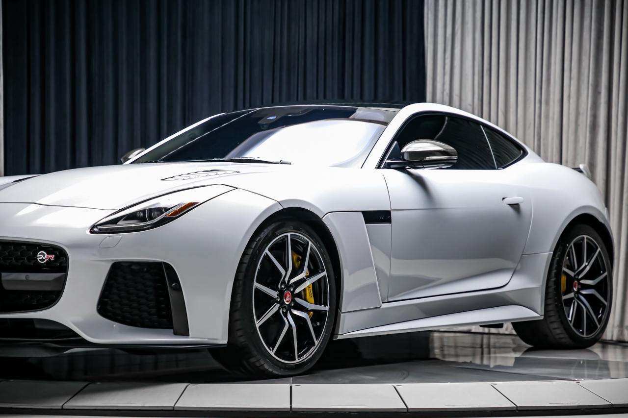 2017 Jaguar F-Type SVR AWD V8 SC 575HP CARBONCERAMIC NOACCIDNT 1OWNER Photo