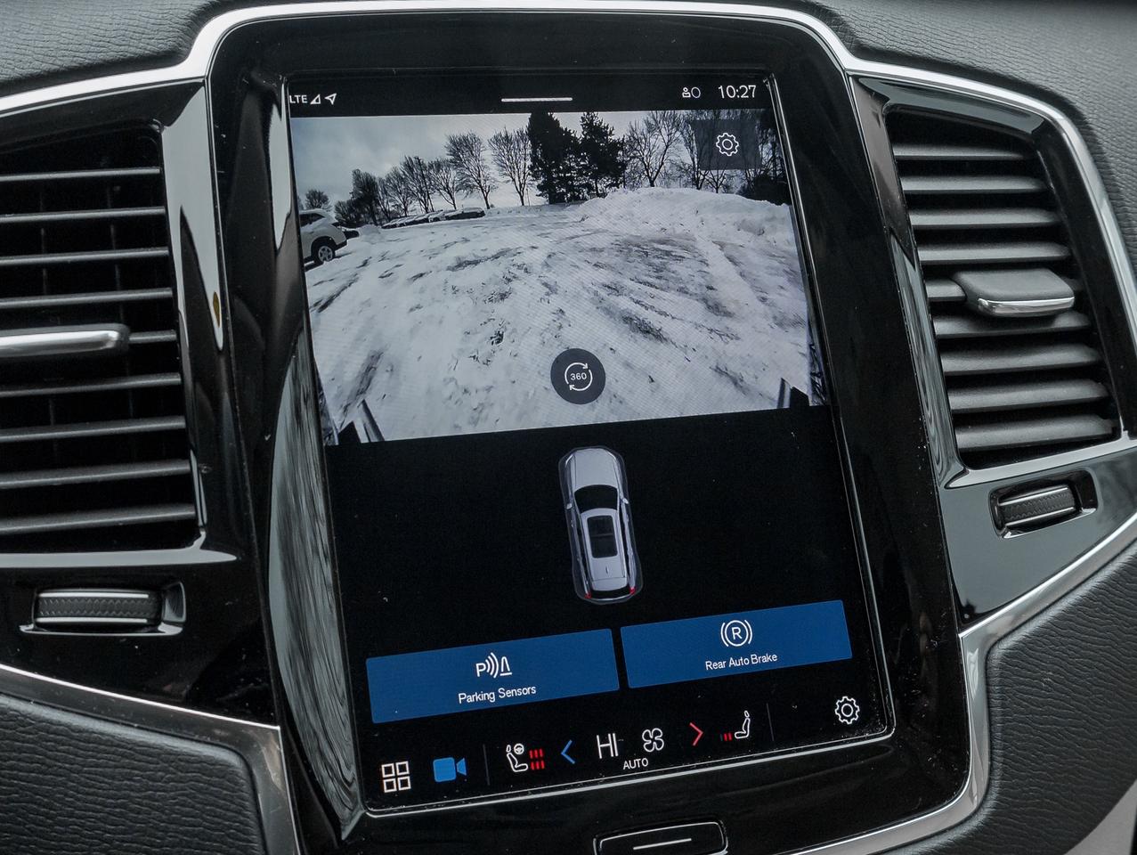 2024 Volvo XC90 B6 AWD Plus 7-Seater  21" ALLOY WHEEL  VOLVO CPO Photo