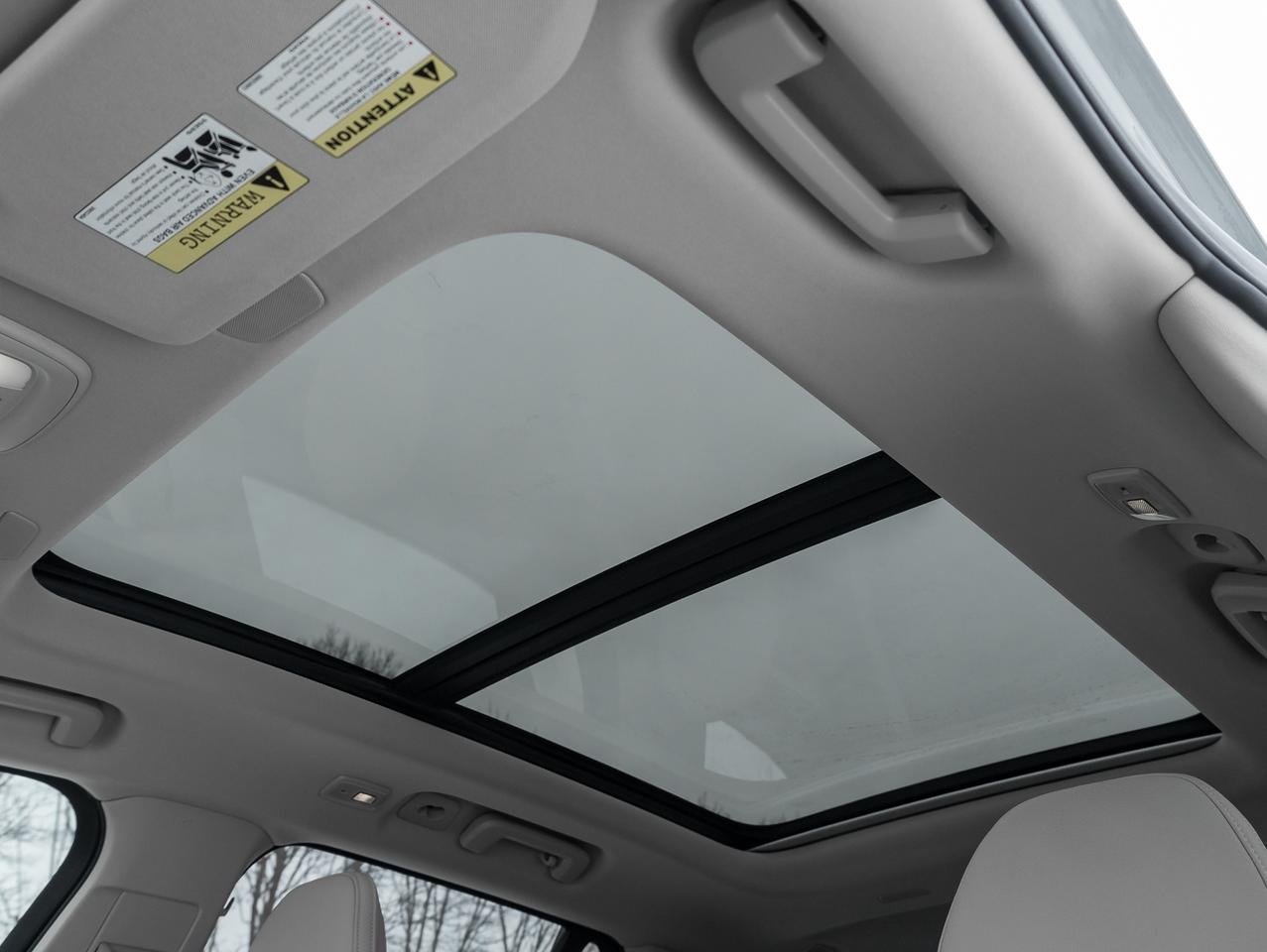 2024 Volvo XC90 B6 AWD Plus 7-Seater  21" ALLOY WHEEL  VOLVO CPO Photo