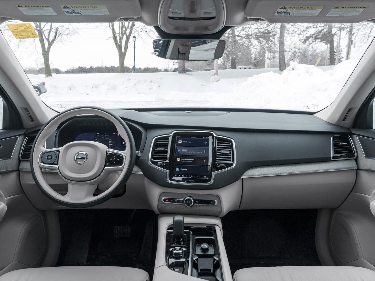 2024 Volvo XC90 B6 AWD Plus 7-Seater  21" ALLOY WHEEL  VOLVO CPO Photo